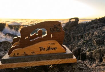 Escultura Ventana del Nublo creada por Óliver Sánchez Acosta para la Transgrancanaria 2026